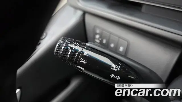 Hyundai Staria 2022 — Şəkil 6/31
