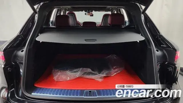 Porsche Cayenne 2020 — ფოტო 23/35