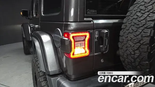 Jeep Wrangler 2019 — Photo 1/30