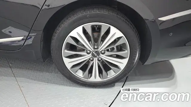 Kia K8 2024 — Şəkil 10/30