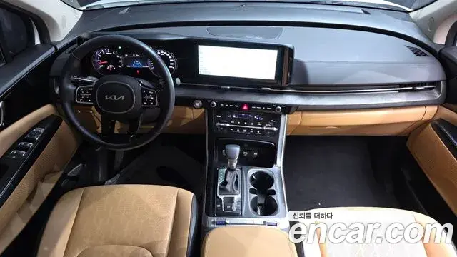 Kia Carnival 2023 — Фото 7/20