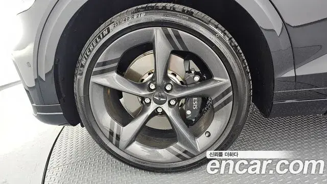 Genesis GV70 2024 — Şəkil 12/33