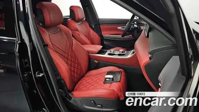 Genesis GV70 2024 — Şəkil 18/33