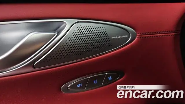 Genesis GV70 2024 — Şəkil 10/33