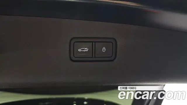 Genesis GV70 2024 — Şəkil 29/33