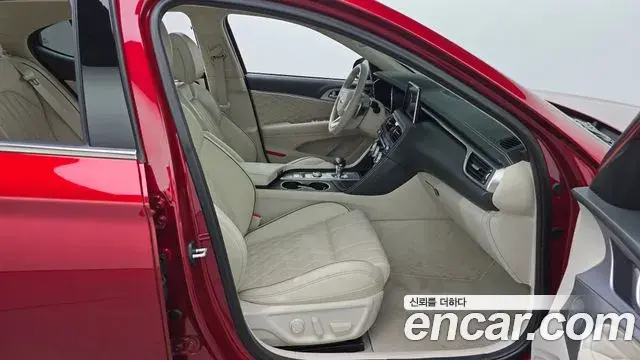 Genesis G70 2019 — ფოტო 11/37