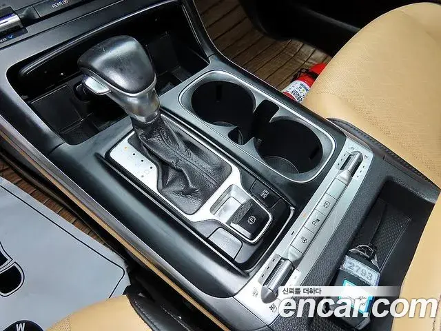 Kia Carnival 2021 — Фото 11/20