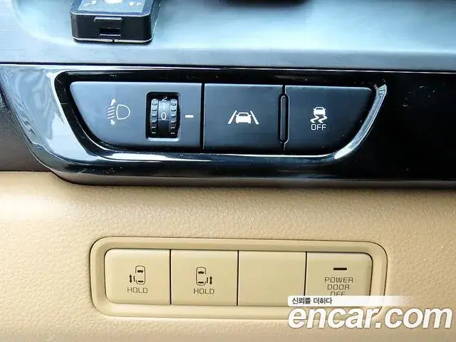 Kia Carnival 2021 — Фото 13/20