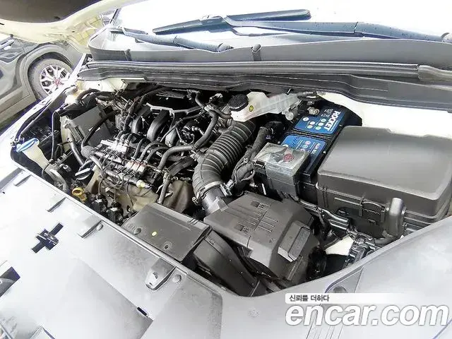 Kia Carnival 2021 — Фото 19/20