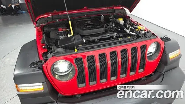 Jeep Wrangler 2022 — Фото 6/20