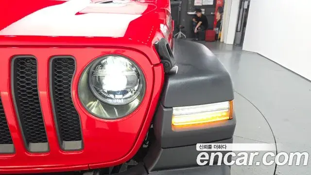 Jeep Wrangler 2022 — Photo 15/31
