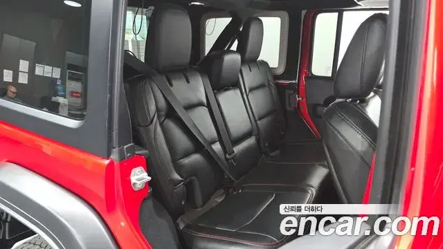 Jeep Wrangler 2022 — Photo 6/31