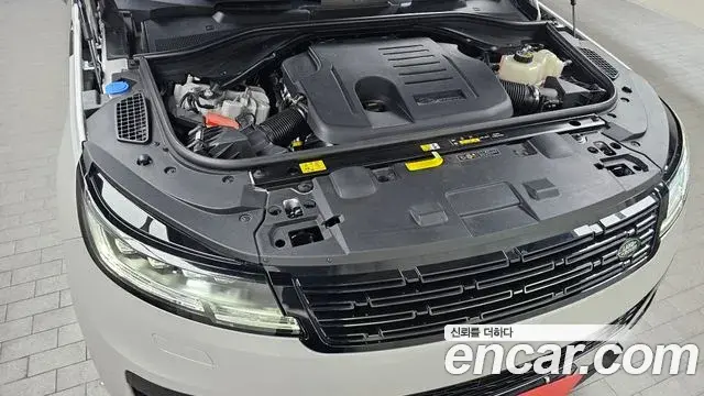 Land Rover Range Rover Sport 2025 — Şəkil 14/32