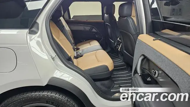 Land Rover Range Rover Sport 2025 — Şəkil 30/32