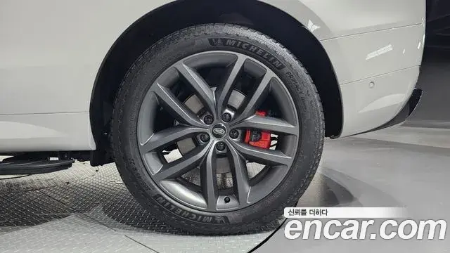 Land Rover Range Rover Sport 2025 — Şəkil 2/32