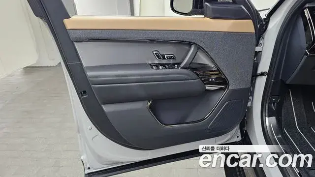 Land Rover Range Rover Sport 2025 — Şəkil 4/32