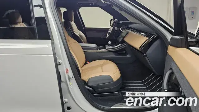 Land Rover Range Rover Sport 2025 — Şəkil 16/32