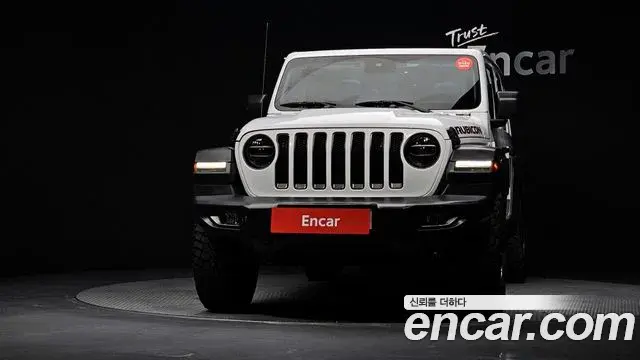 Jeep Wrangler 2019 — ფოტო 8/32