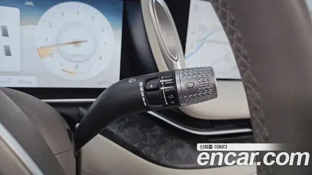 Genesis G90 2022 — Şəkil 23/41