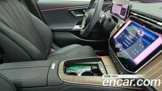 Mercedes-Benz E-Class 2025 — Фото 7/18