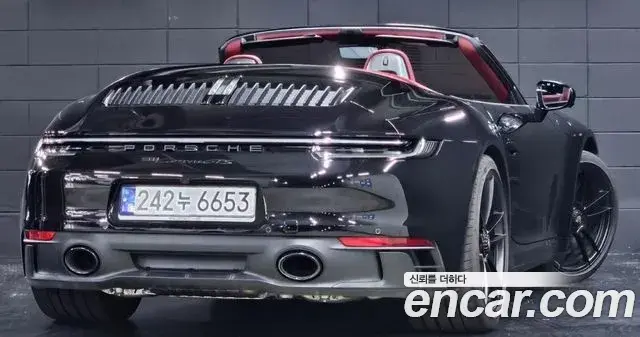 Porsche 911 2023 — ფოტო 6/20