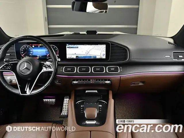Mercedes-Benz GLS-Class 2025 — Photo 14/20