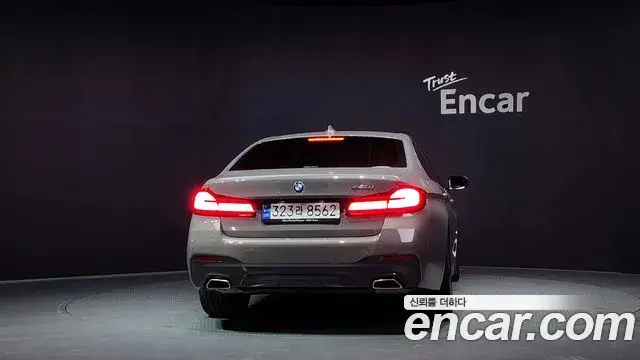 BMW 5 Series 2022 — Şəkil 5/20