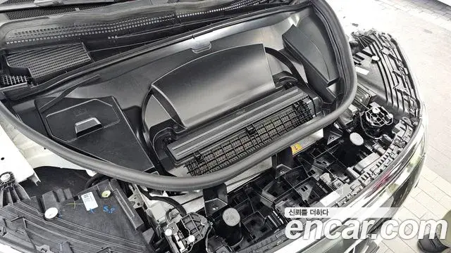 Mercedes-Benz EQS SUV 2024 — ფოტო 11/39