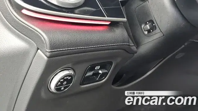 Mercedes-Benz EQS SUV 2024 — ფოტო 8/39