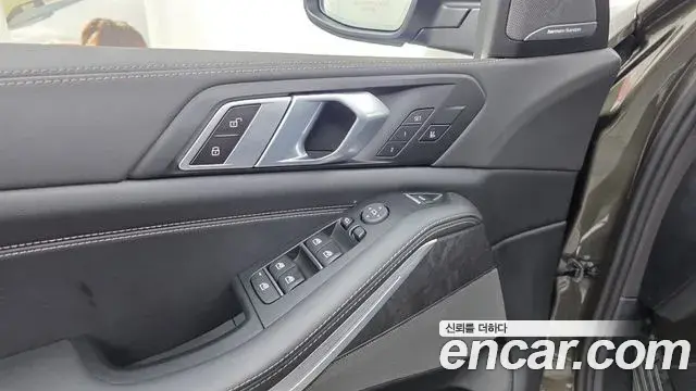 BMW X5 2025 — ფოტო 21/32