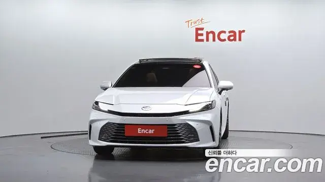 Toyota Camry 2025 — Şəkil 5/20