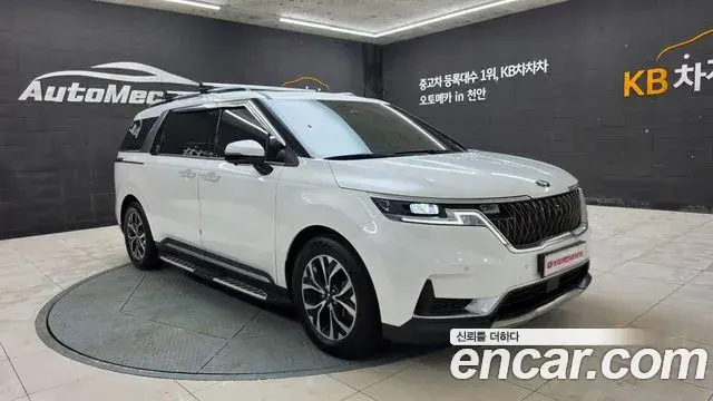 Kia Carnival 2021 — Фото 15/15