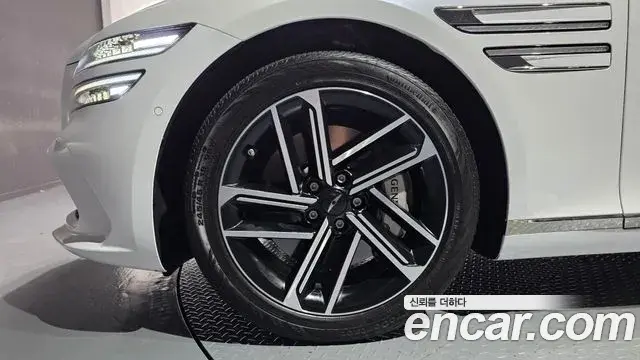 Genesis G80 2024 — Şəkil 2/20