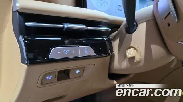 Genesis G80 2024 — Şəkil 12/20