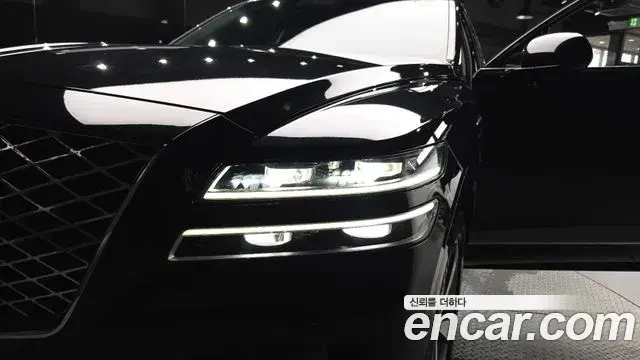 Genesis GV80 2022 — Photo 18/33
