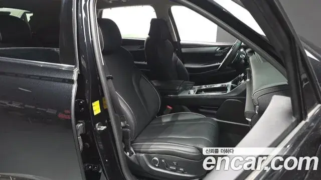 Genesis GV80 2022 — Photo 30/33
