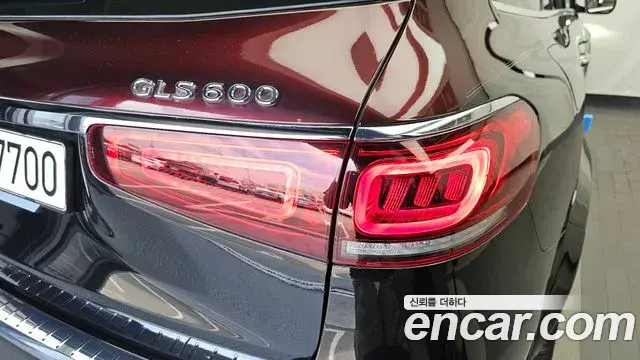 Mercedes-Benz GLS-Class 2023 — Şəkil 11/32