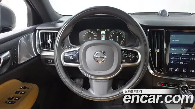 Volvo V60 Cross Country 2019 — Şəkil 5/20