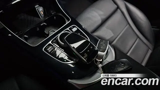 Mercedes-Benz C-Class 2020 — Фото 17/20
