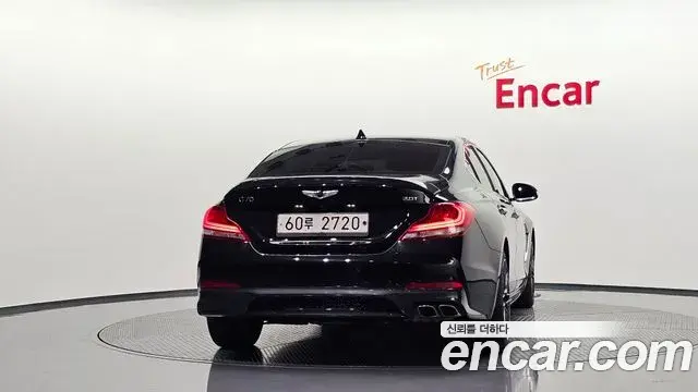 Genesis G70 2019 — Şəkil 33/34