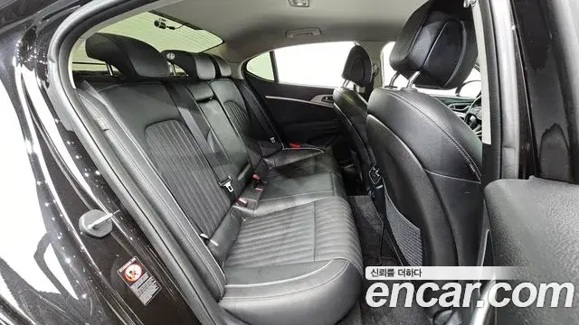 Genesis G70 2019 — Şəkil 17/34