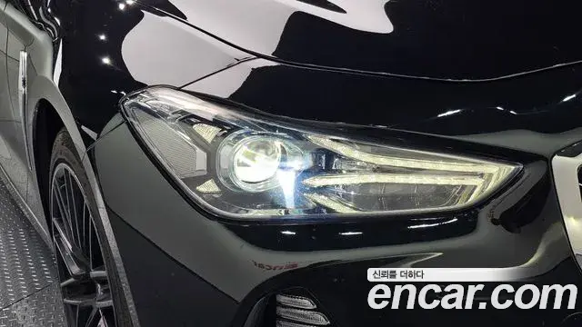 Genesis G70 2019 — Şəkil 21/34