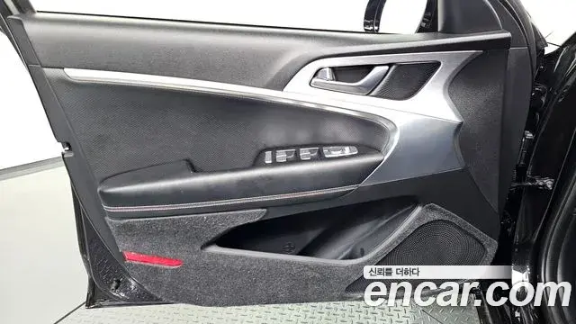 Genesis G70 2019 — Şəkil 12/34