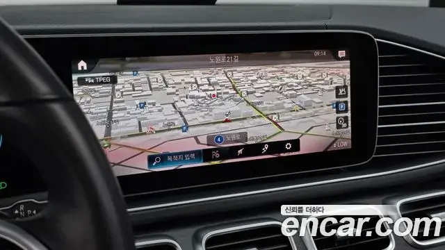 Mercedes-Benz GLE-Class 2022 — Фото 13/20