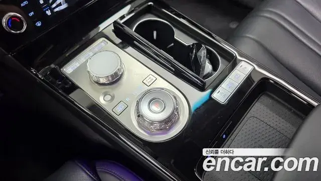 Genesis G80 2024 — ფოტო 29/32