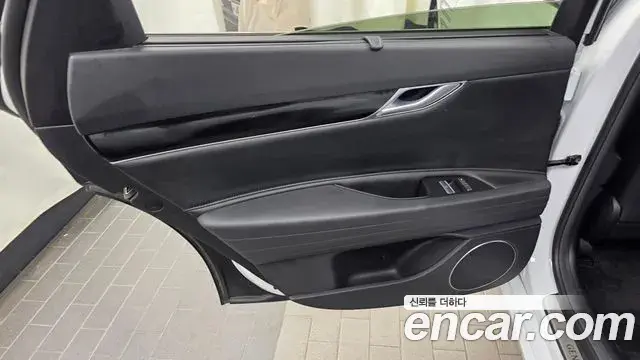 Genesis G80 2024 — ფოტო 9/32