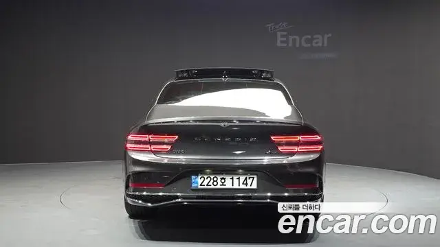 Genesis G80 2024 — Photo 13/20