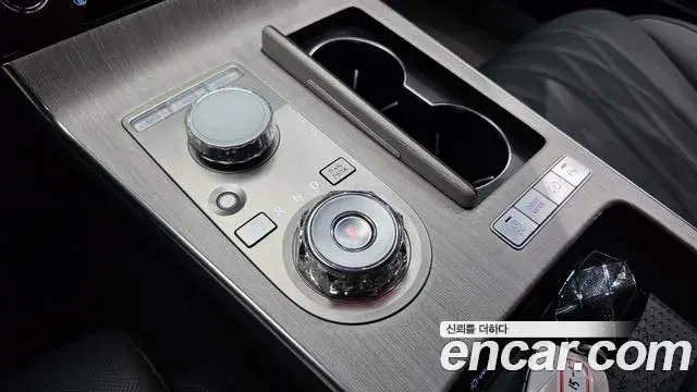Genesis G80 2024 — Photo 15/20