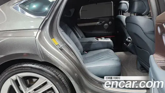 Genesis G80 2024 — Photo 11/20