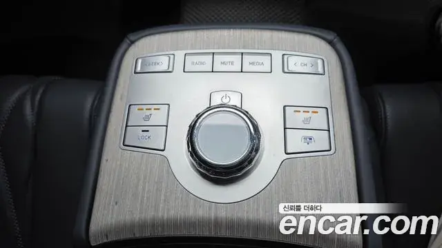 Genesis G80 2024 — Photo 6/20